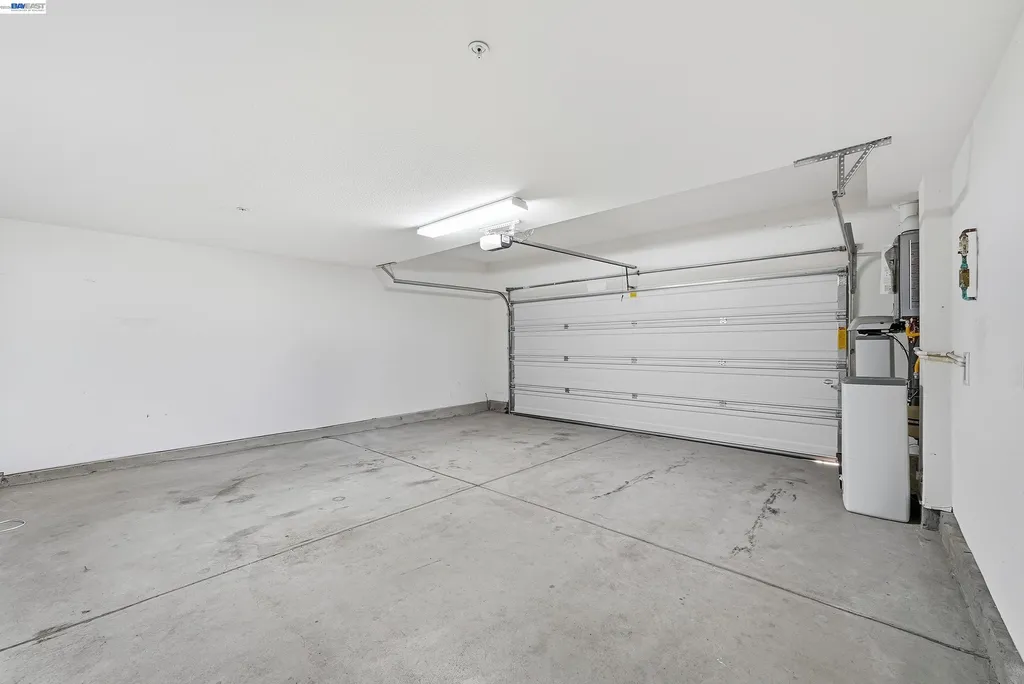 8556 Seawind Way Newark CA 94560