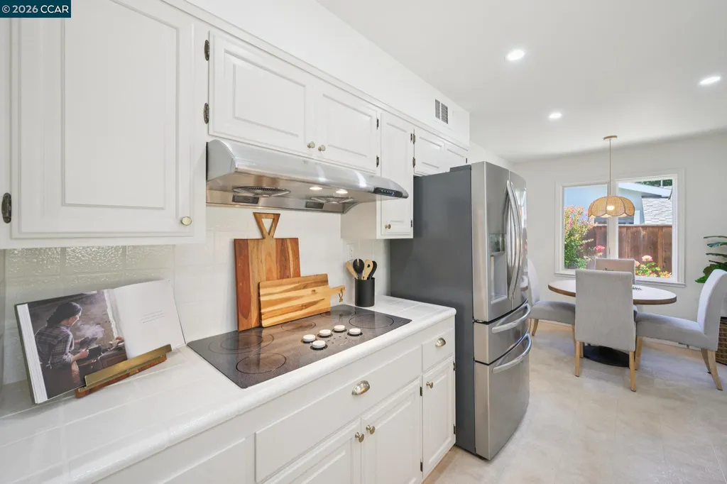 2856 San Benito Drive Walnut Creek CA 94598