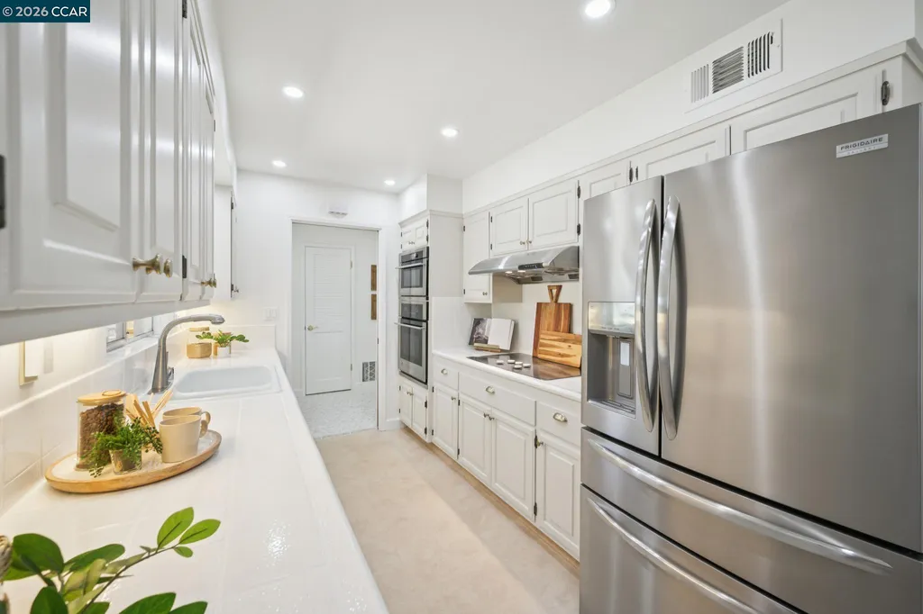 2856 San Benito Drive Walnut Creek CA 94598