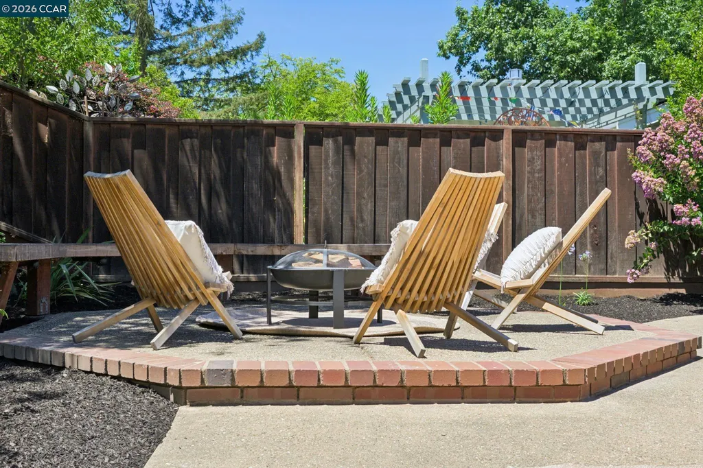 2856 San Benito Drive Walnut Creek CA 94598