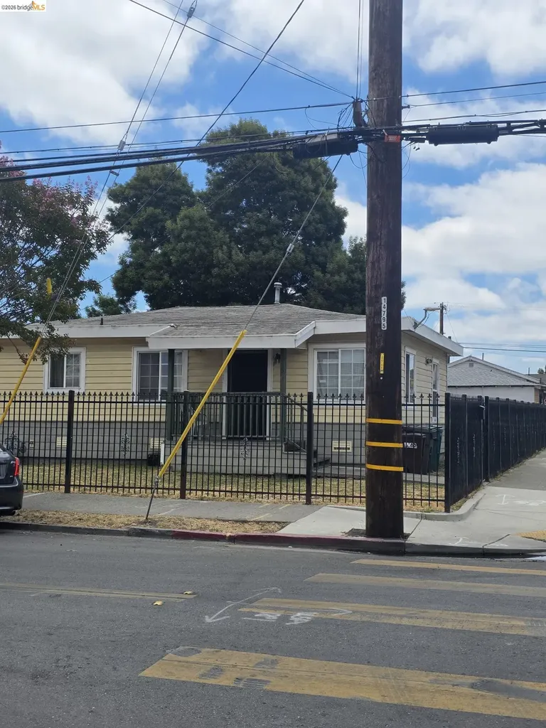 1102 69th Avenue Oakland CA 94612