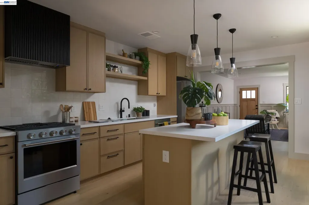 1646 10th Street Berkeley CA 94710