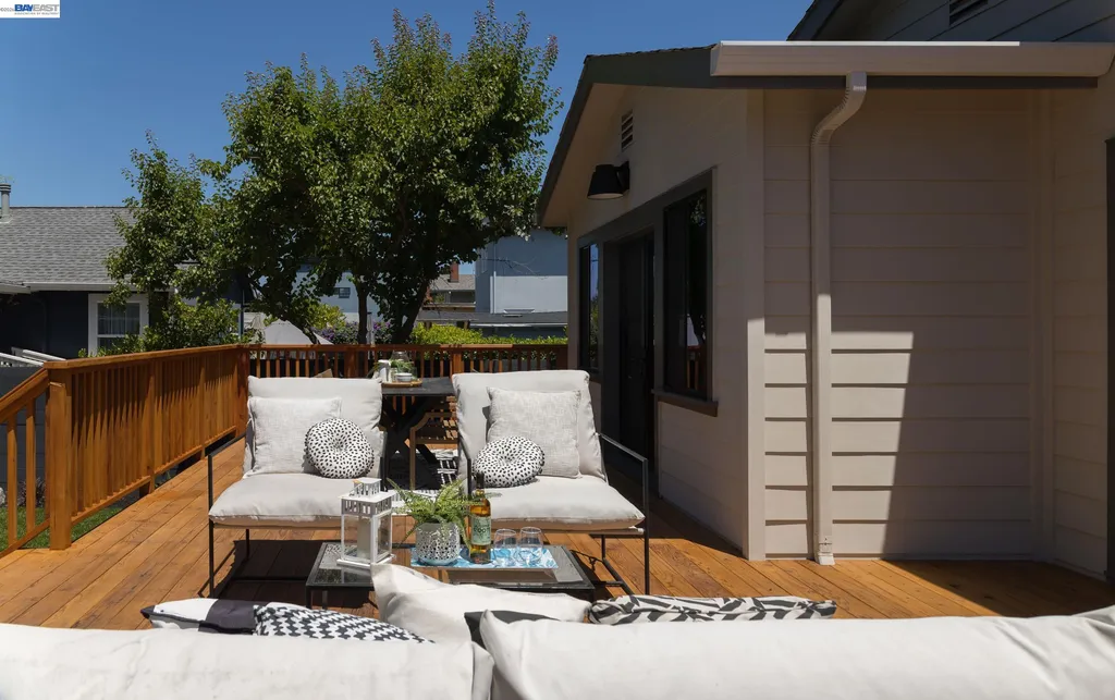 1646 10th Street Berkeley CA 94710