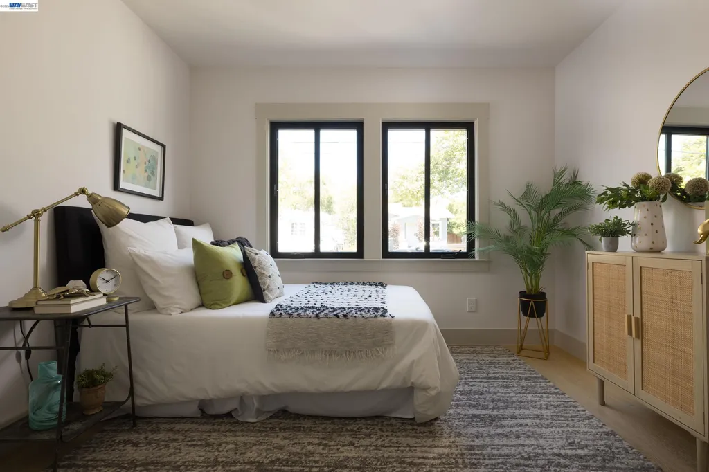 1646 10th Street Berkeley CA 94710