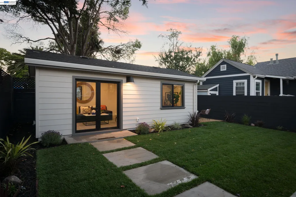 1646 10th Street Berkeley CA 94710