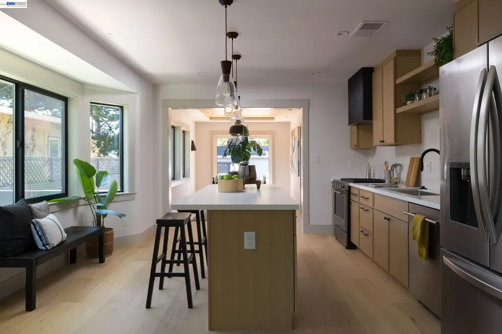 1646 10th Street Berkeley CA 94710
