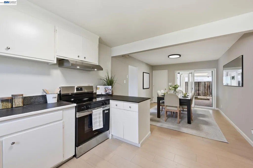 42881 Applewood Street Fremont CA 94538