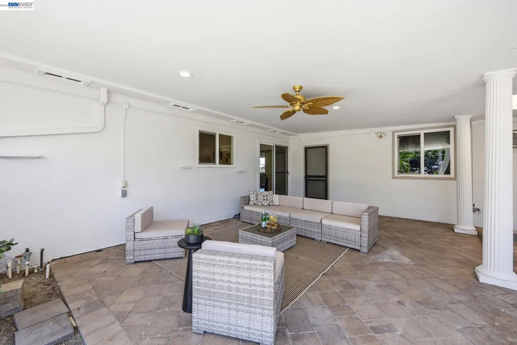 42881 Applewood Street Fremont CA 94538