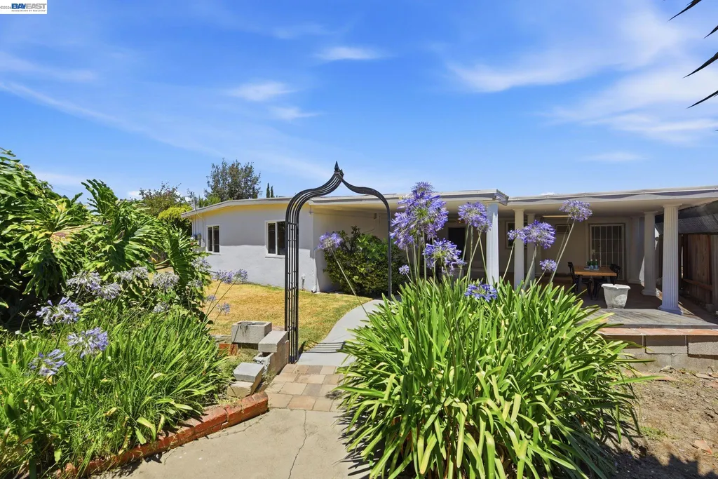 42881 Applewood Street Fremont CA 94538