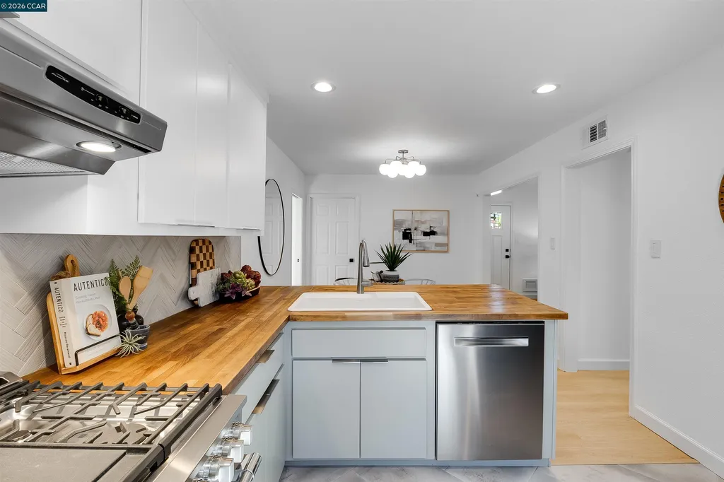 4330 Grammercy Lane Concord CA 94521