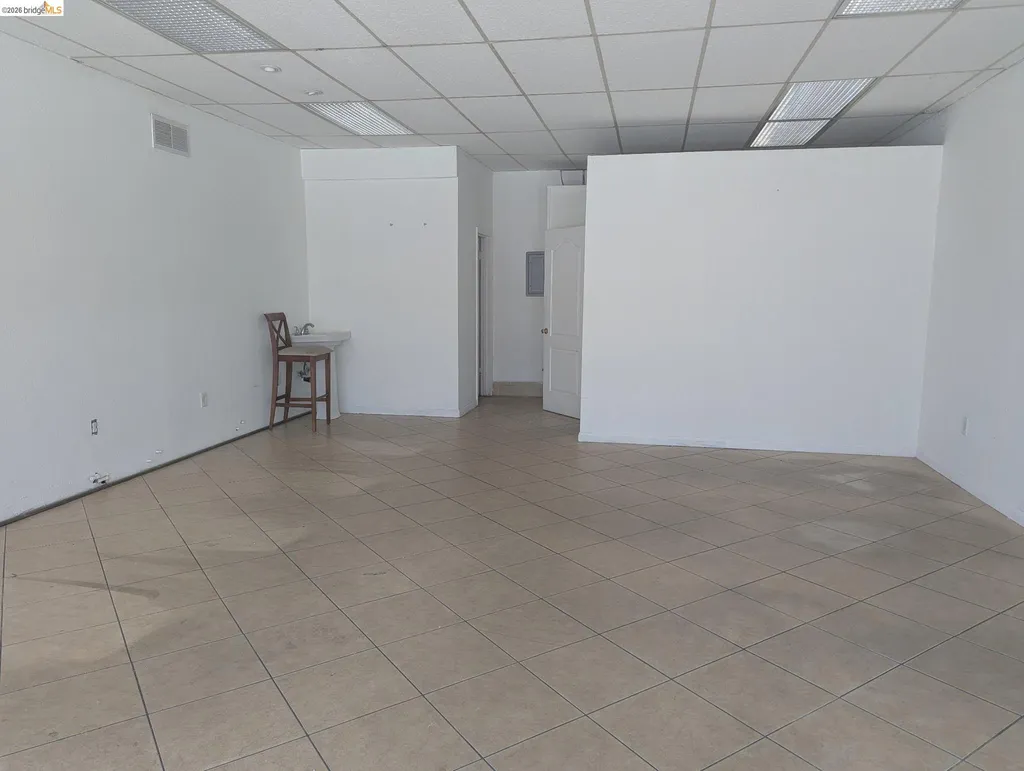 157 International Boulevard Oakland CA 94606