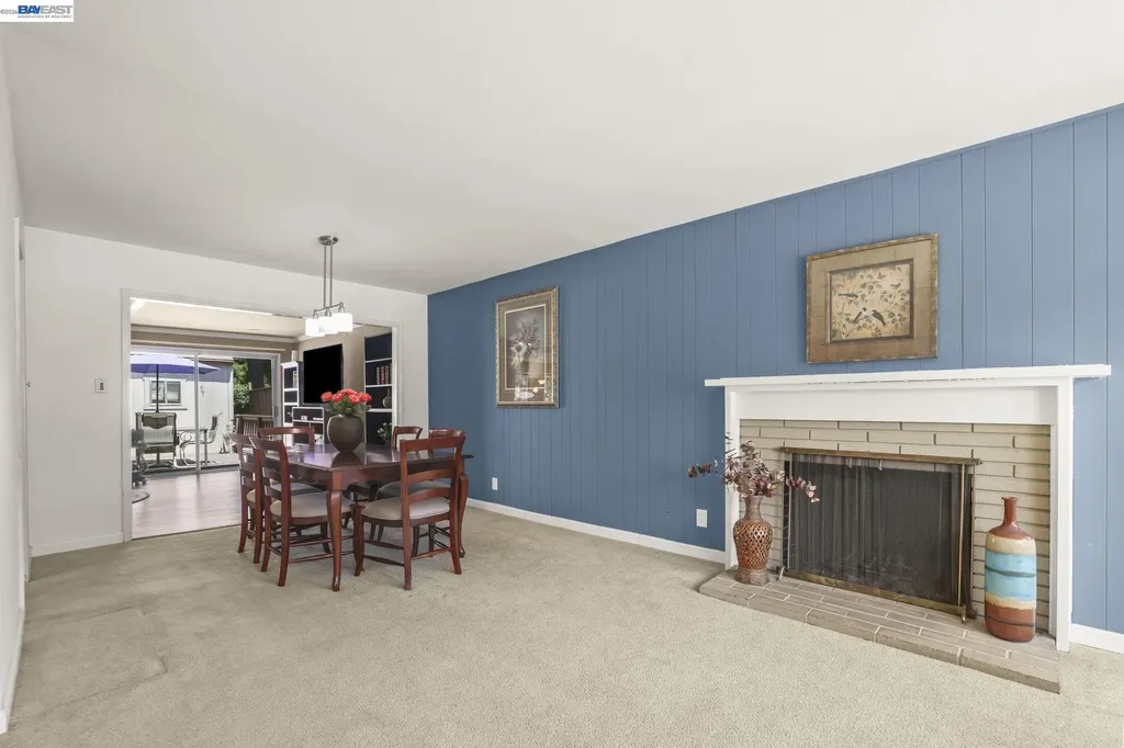 4815 Shetland Avenue Oakland CA 94605