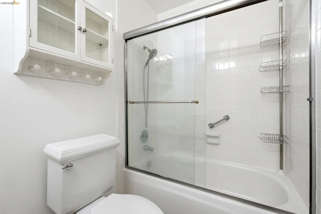 158 Alamo Square Alamo CA 94507