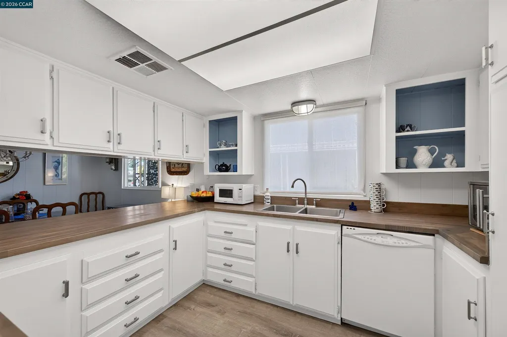 2119 Dalis Concord CA 94520