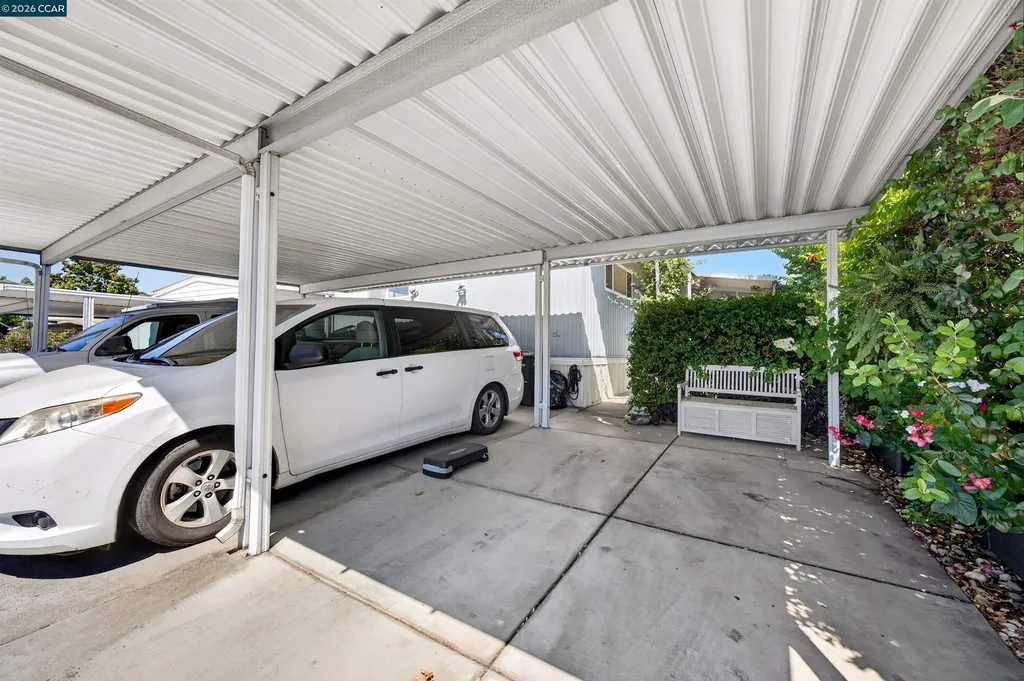 2119 Dalis Concord CA 94520