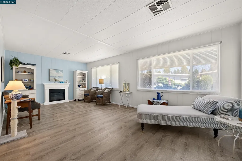 2119 Dalis Concord CA 94520