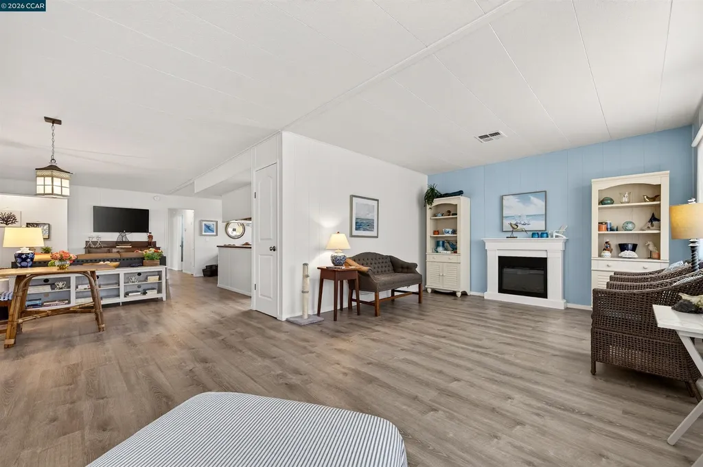 2119 Dalis Concord CA 94520