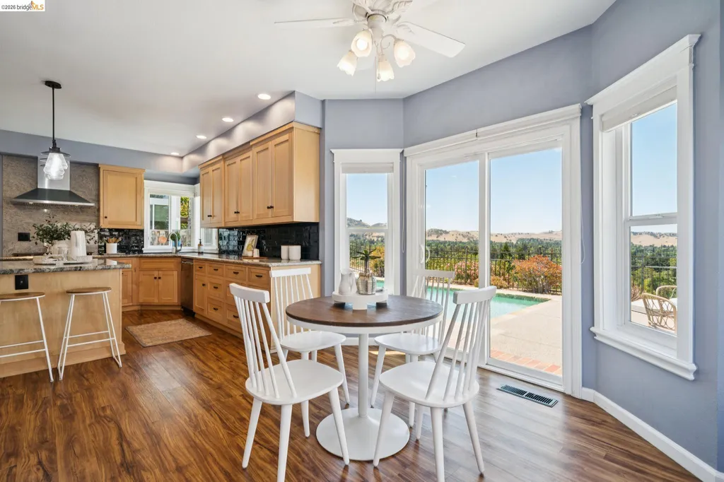 144 Joscolo View Clayton CA 94517