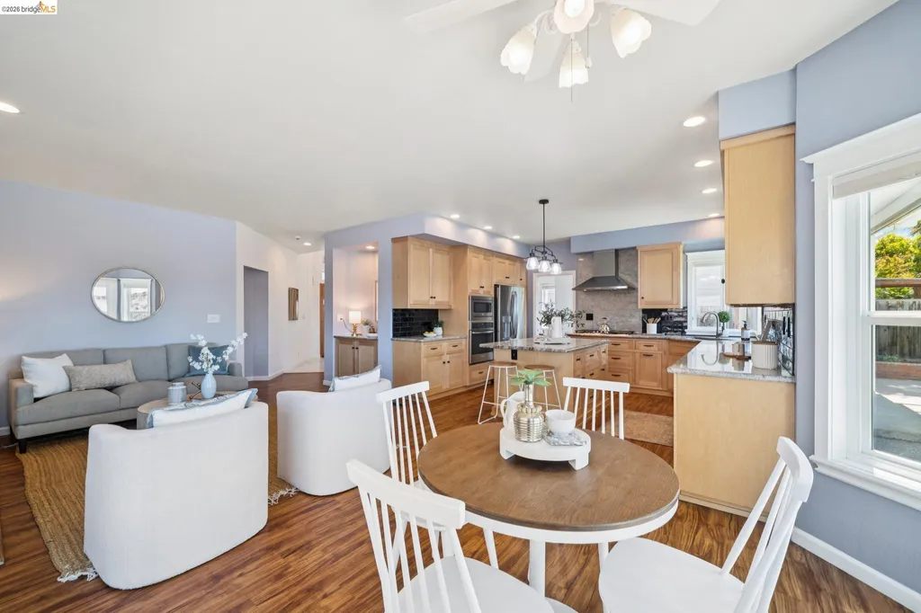 144 Joscolo View Clayton CA 94517