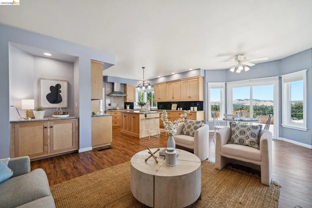 144 Joscolo View Clayton CA 94517