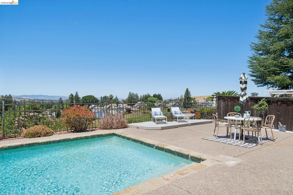 144 Joscolo View Clayton CA 94517