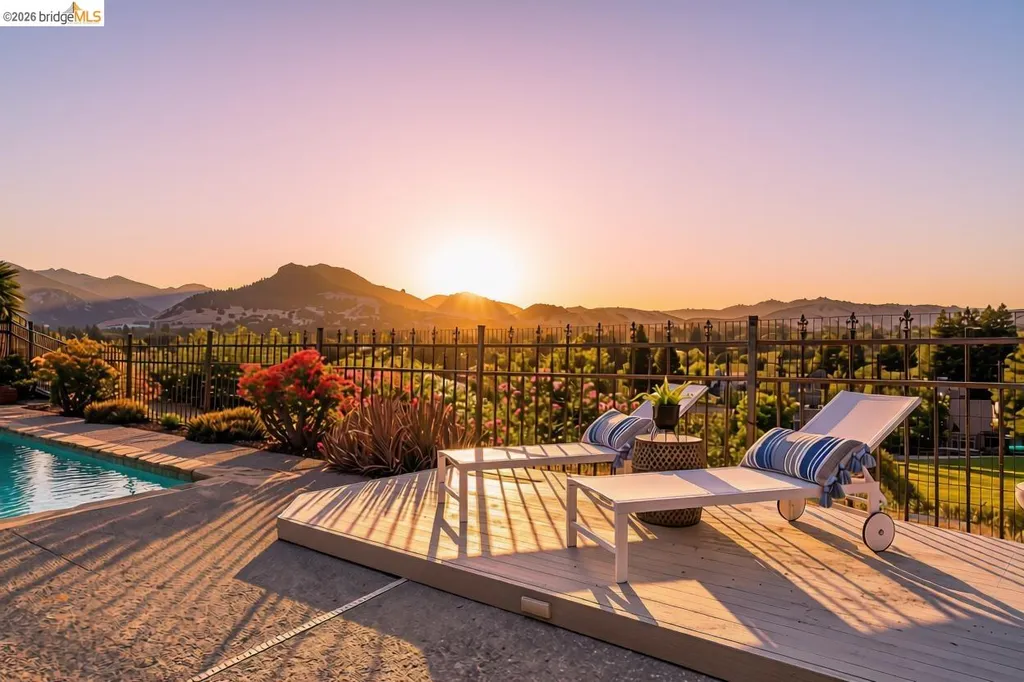 144 Joscolo View Clayton CA 94517