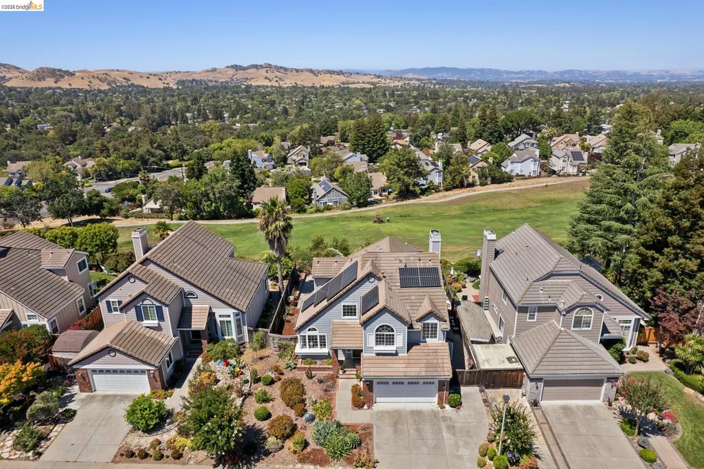 144 Joscolo View Clayton CA 94517