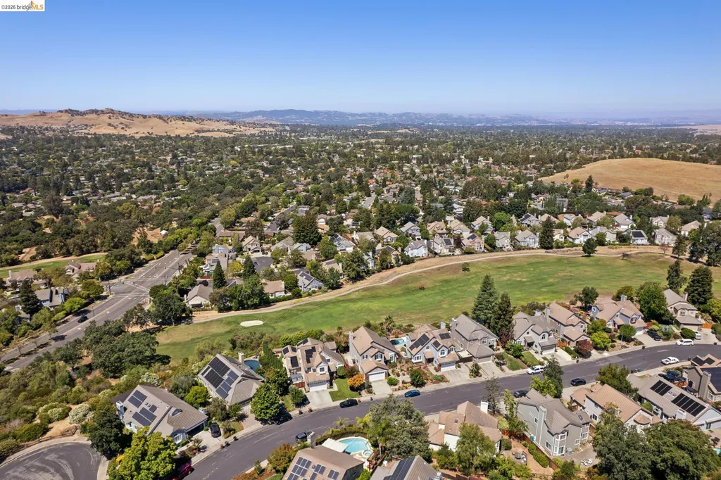 144 Joscolo View Clayton CA 94517