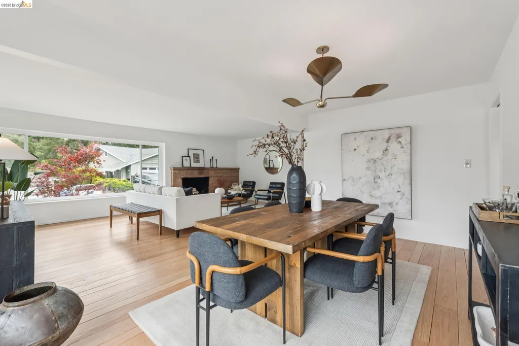 21 Orinda Vista Drive Oakland CA 94605