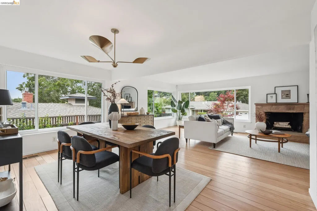 21 Orinda Vista Drive Oakland CA 94605
