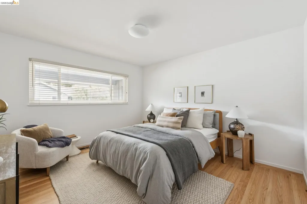 21 Orinda Vista Drive Oakland CA 94605