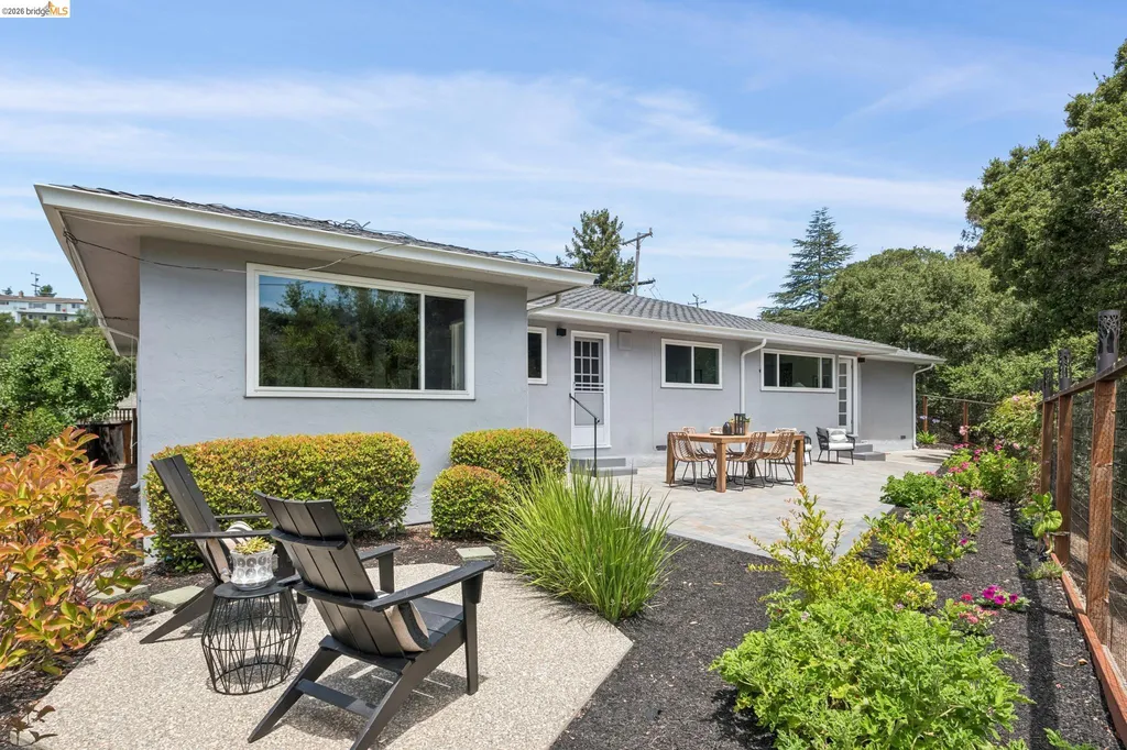 21 Orinda Vista Drive Oakland CA 94605