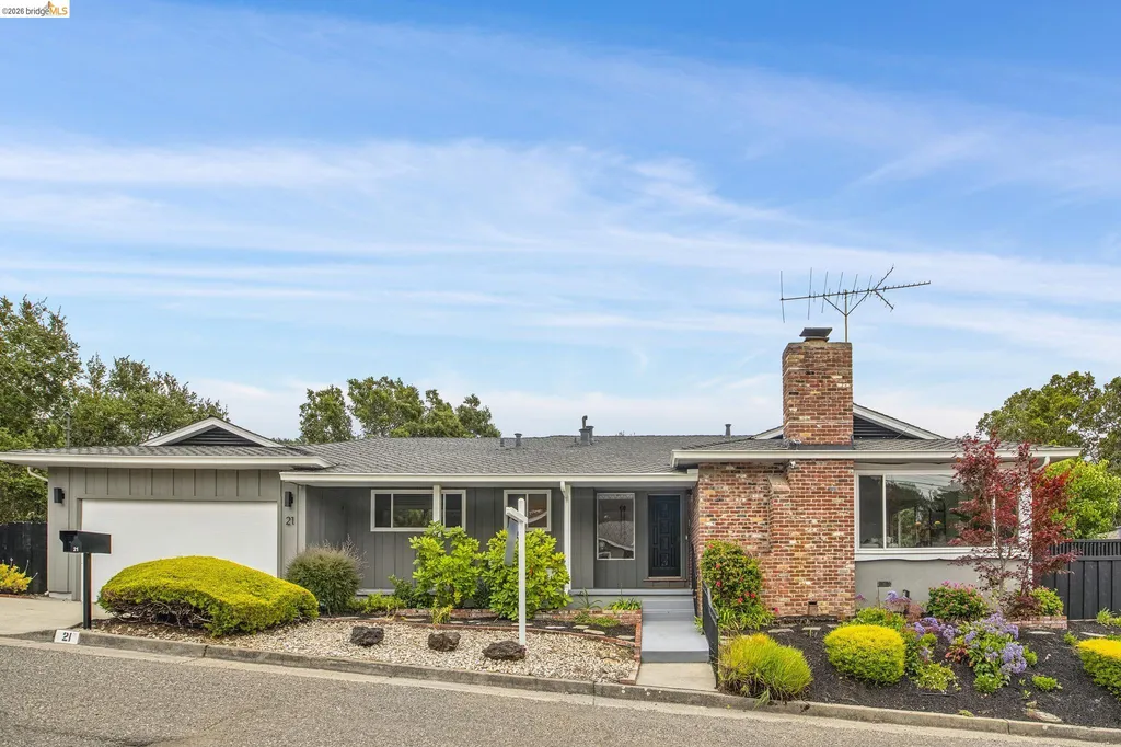 21 Orinda Vista Drive Oakland CA 94605