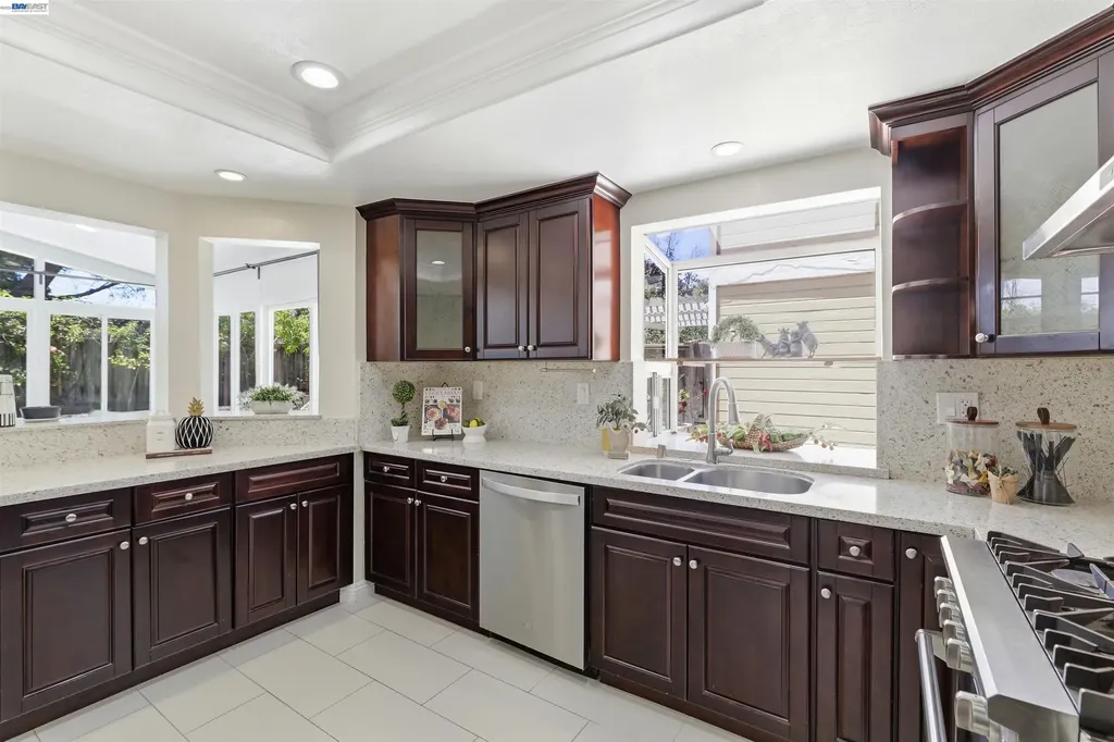 34561 Winslow Terrace Fremont CA 94555