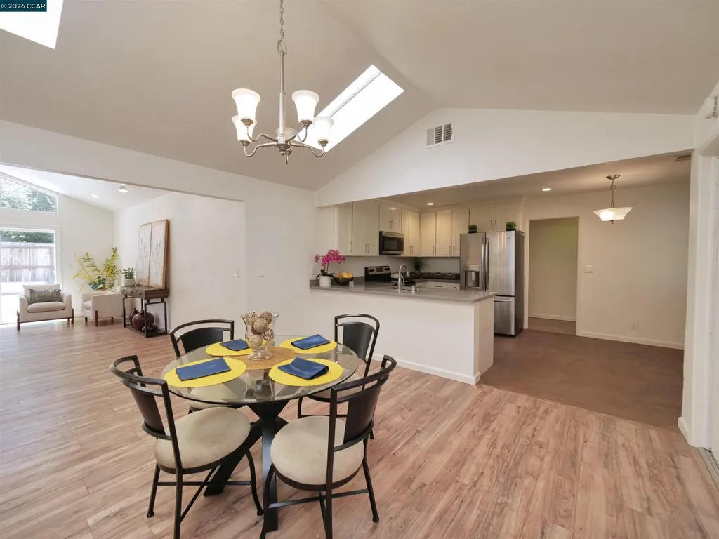 913 Seascape Circle Rodeo CA 94572