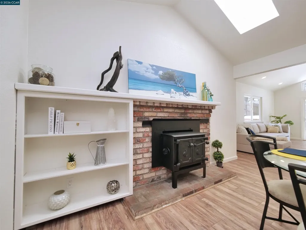 913 Seascape Circle Rodeo CA 94572
