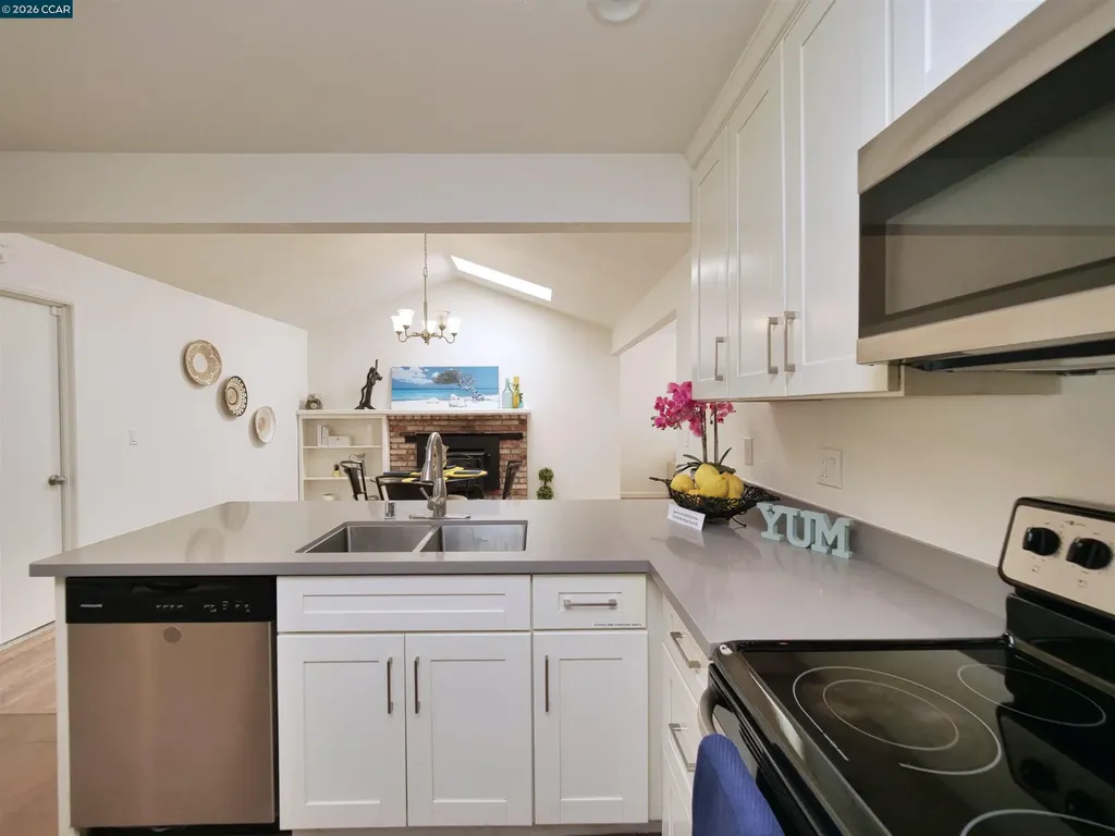 913 Seascape Circle Rodeo CA 94572