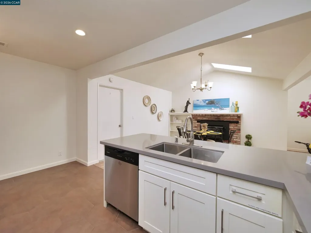 913 Seascape Circle Rodeo CA 94572