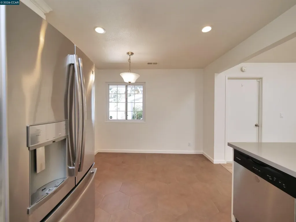 913 Seascape Circle Rodeo CA 94572