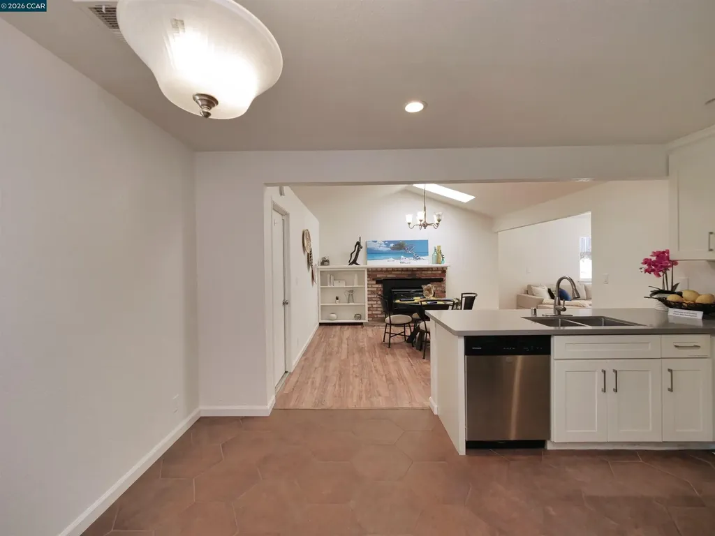913 Seascape Circle Rodeo CA 94572