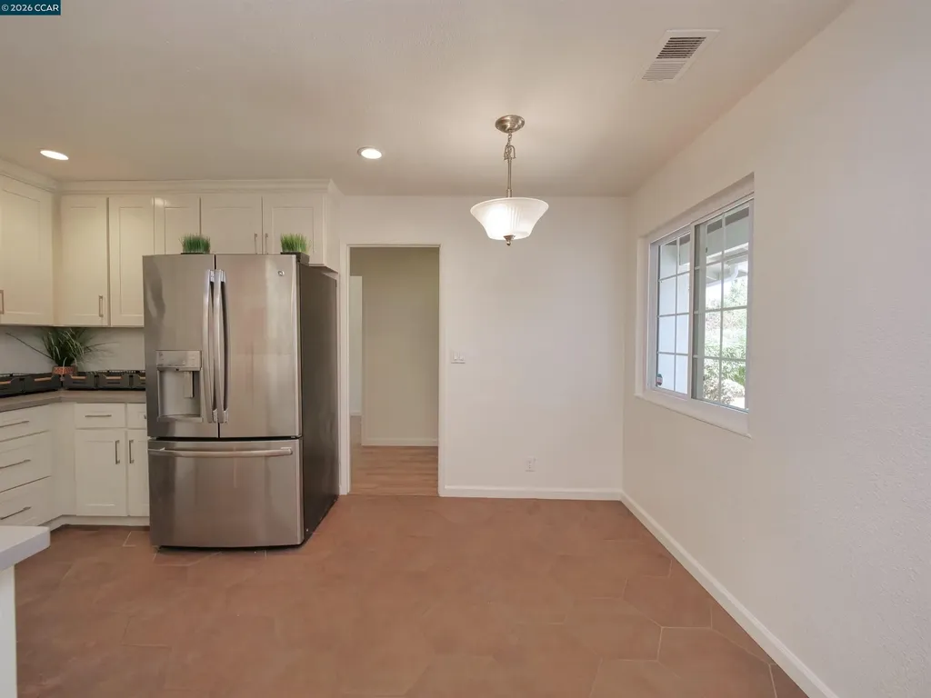 913 Seascape Circle Rodeo CA 94572