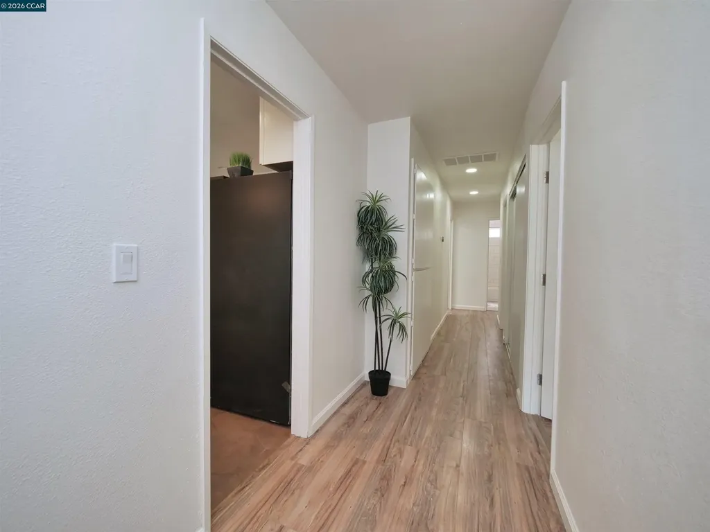 913 Seascape Circle Rodeo CA 94572
