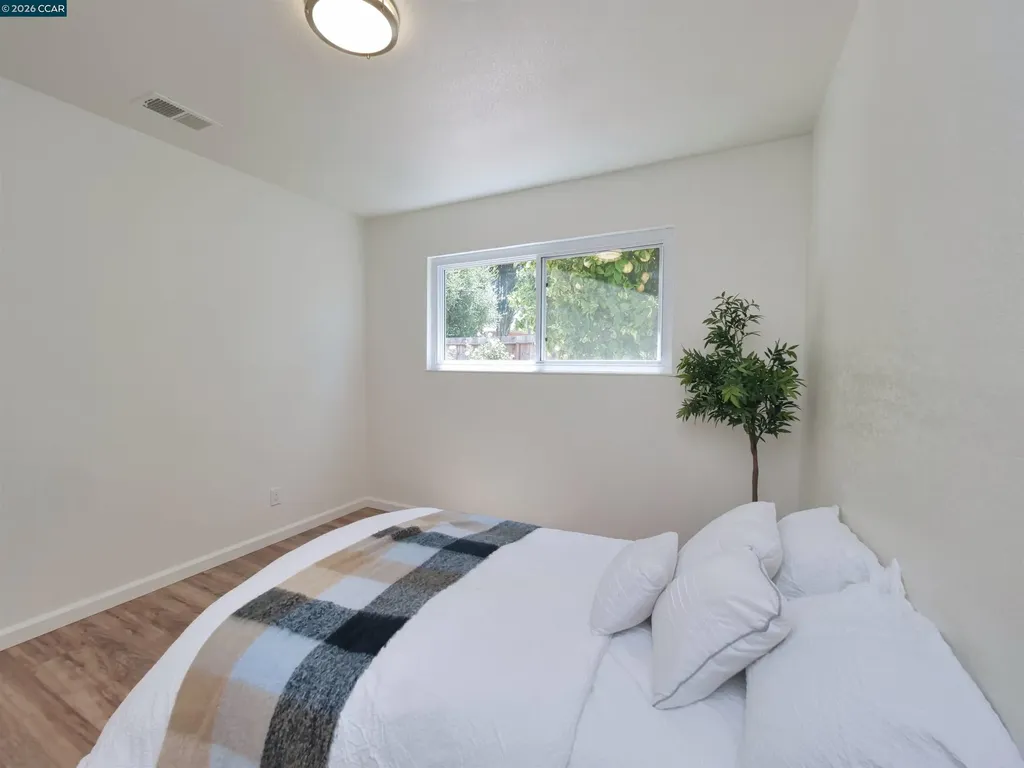 913 Seascape Circle Rodeo CA 94572