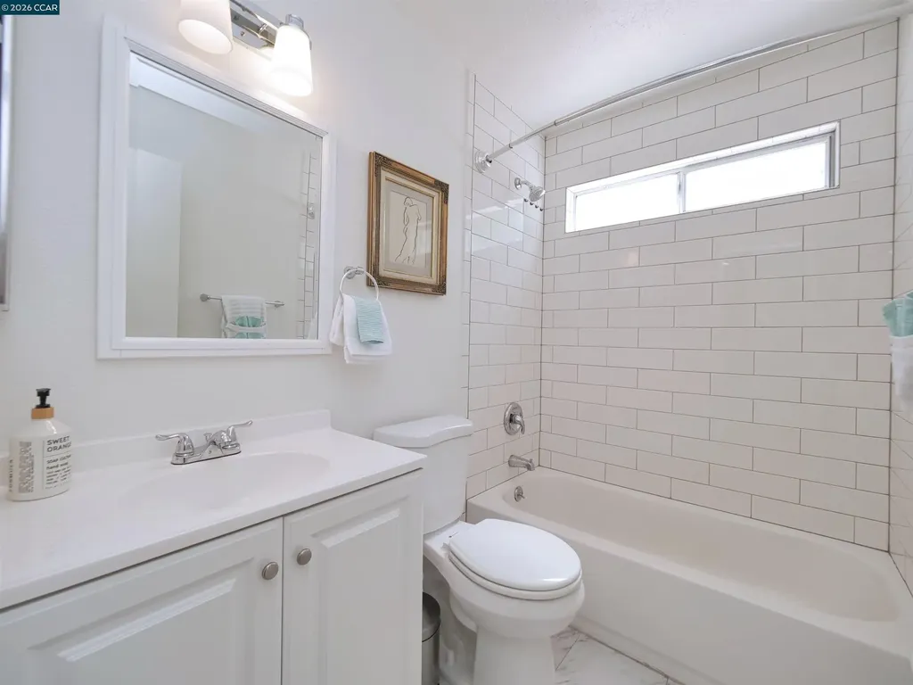 913 Seascape Circle Rodeo CA 94572
