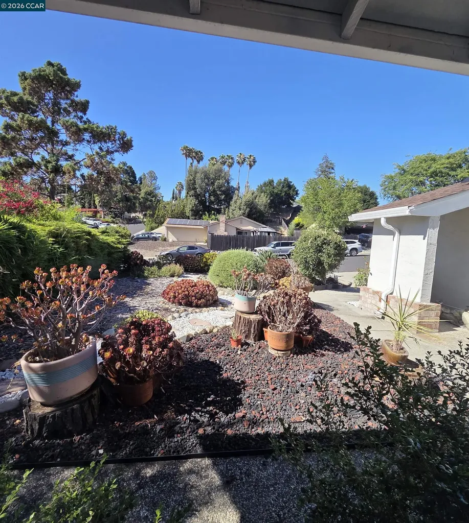 913 Seascape Circle Rodeo CA 94572