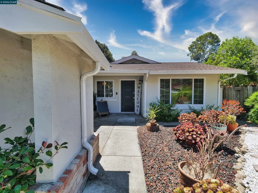 913 Seascape Circle Rodeo CA 94572