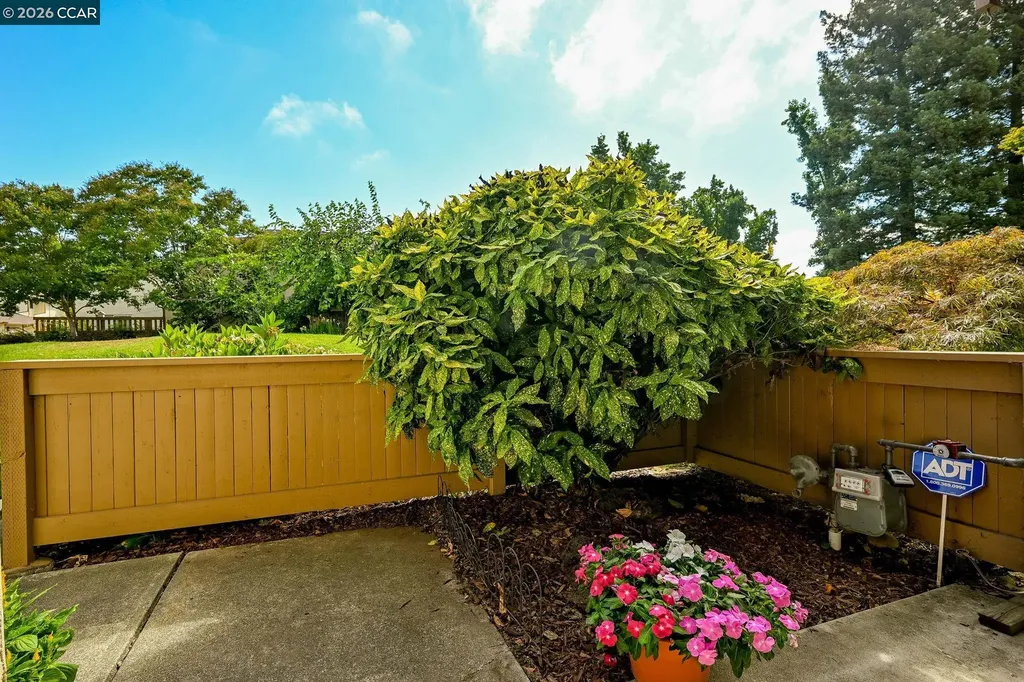 1927 Olmo Way Walnut Creek CA 94598