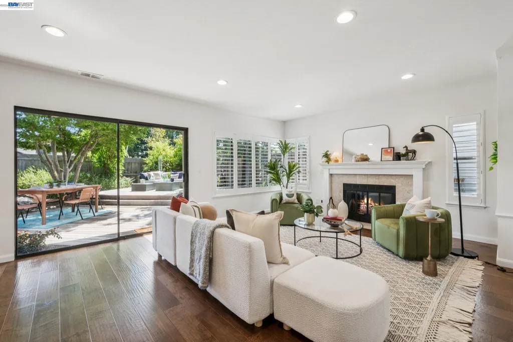 151 Purcell Drive Alameda CA 94502