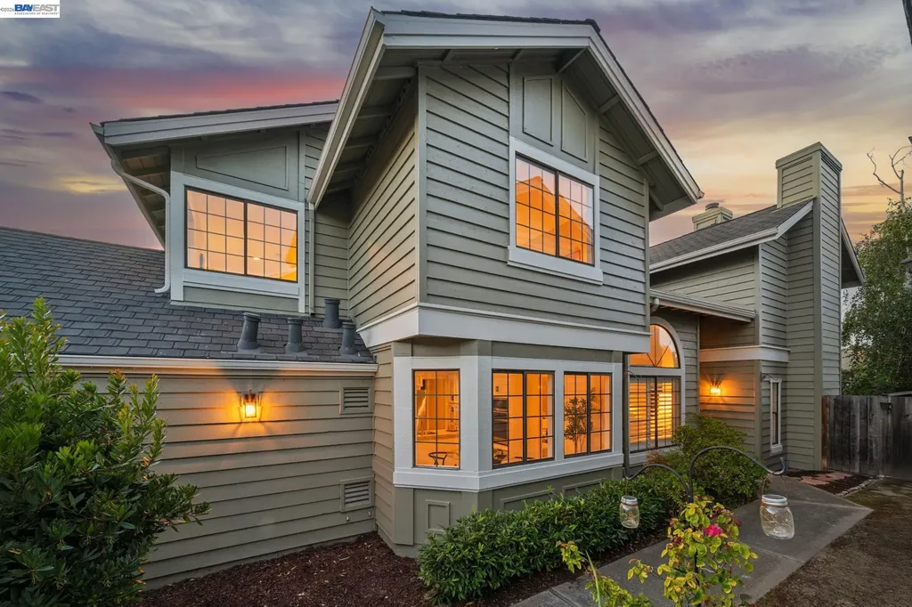 151 Purcell Drive Alameda CA 94502