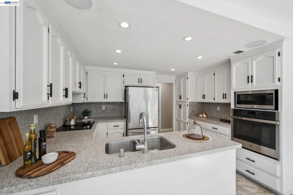 151 Purcell Drive Alameda CA 94502